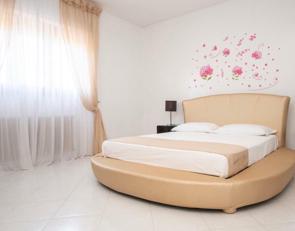 Resort La Magnolia 안치오 외부 사진